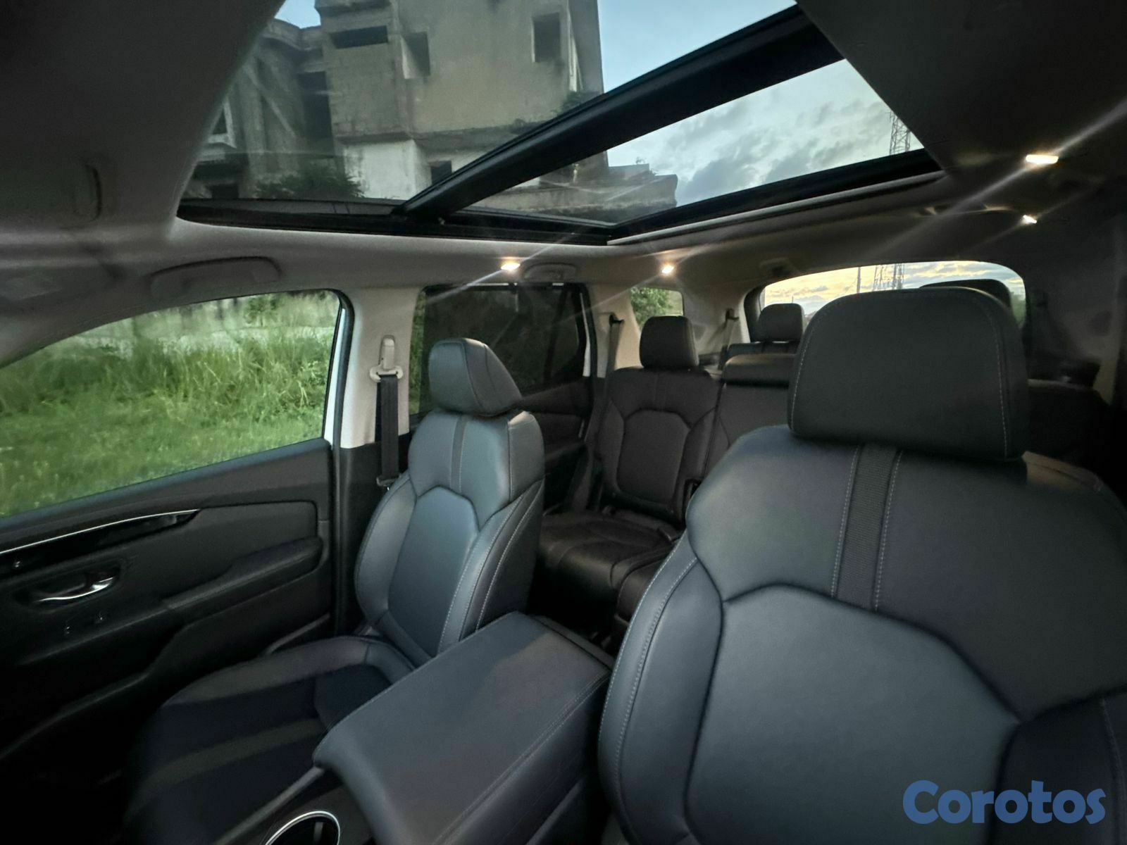 jeepetas y camionetas - Honda pilot touring 2025  3