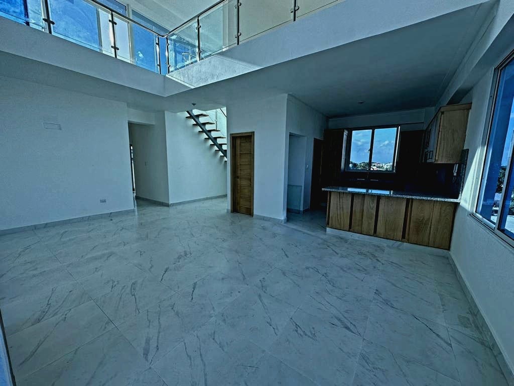 apartamentos - Penthouse en Venta de 3 Habitaciones en Santo Domingo Este 0