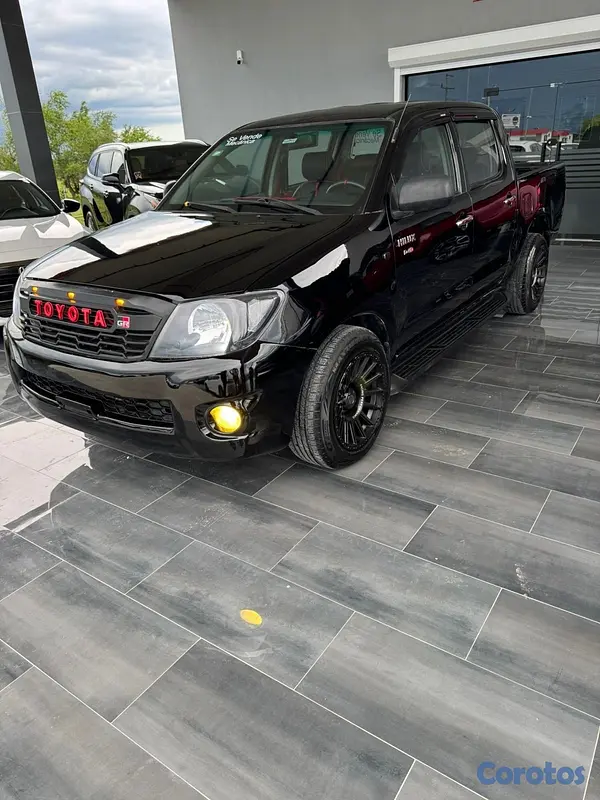 jeepetas y camionetas - Toyota hilux 2008 2