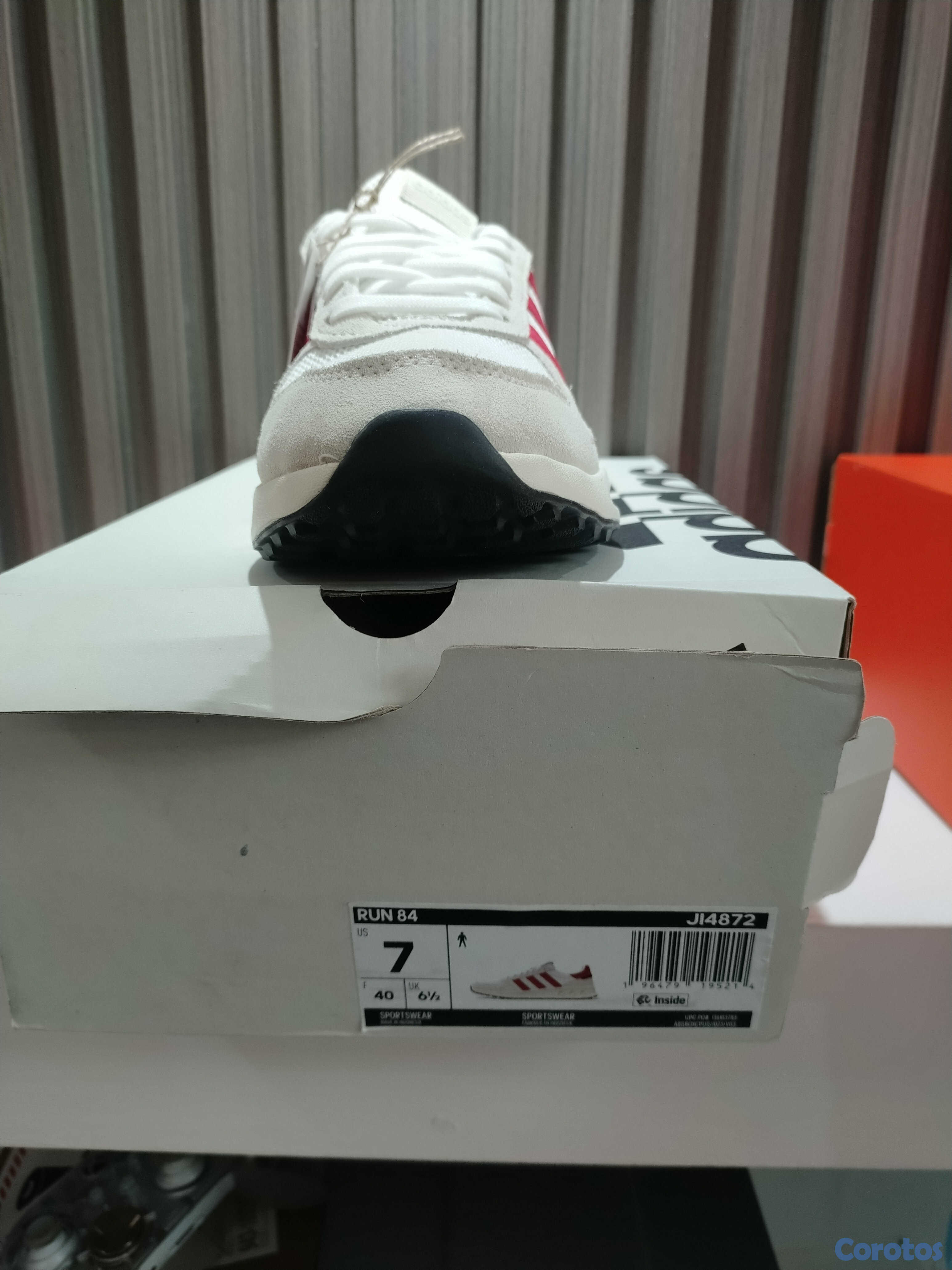 ropa para hombre - disponible tenis marca Nike y Adidas precio 3,500 y 4,000 peso  5