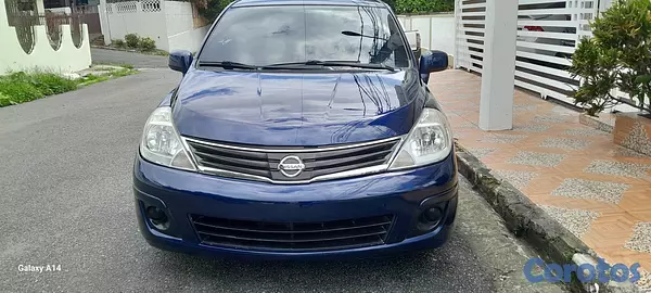 carros - Nissan Versa 2012 ligeramente Negociable  2