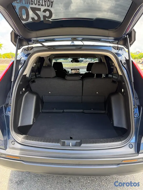 jeepetas y camionetas - Honda CR-V LX año 2025 15