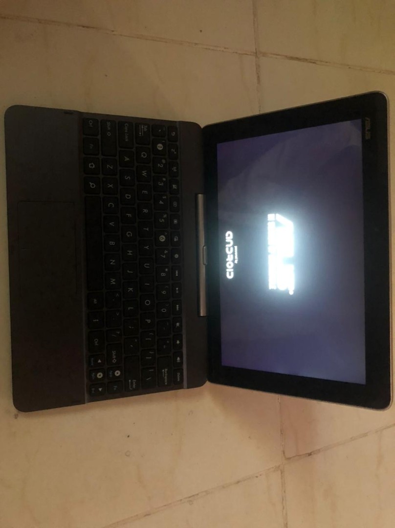 computadoras y laptops - ASUS Chromebook /Laptop 0