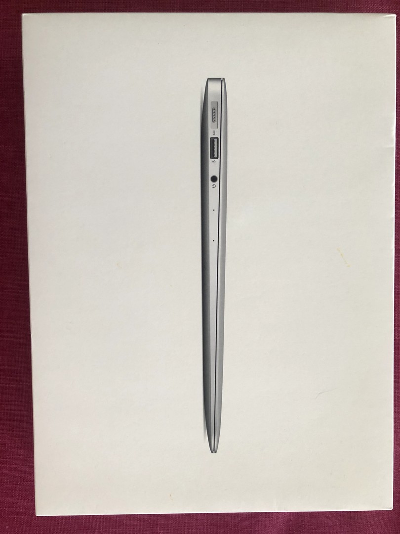 MacBook Air Año 2015 (Usado) $600 US - Negociable