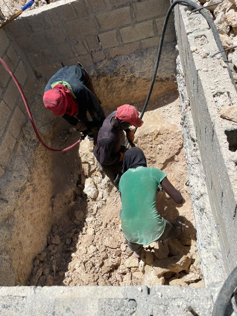 construccion e industrial - Alquiler de compresor para excavación y demolición, cisterna, zapatas, sépticos 5