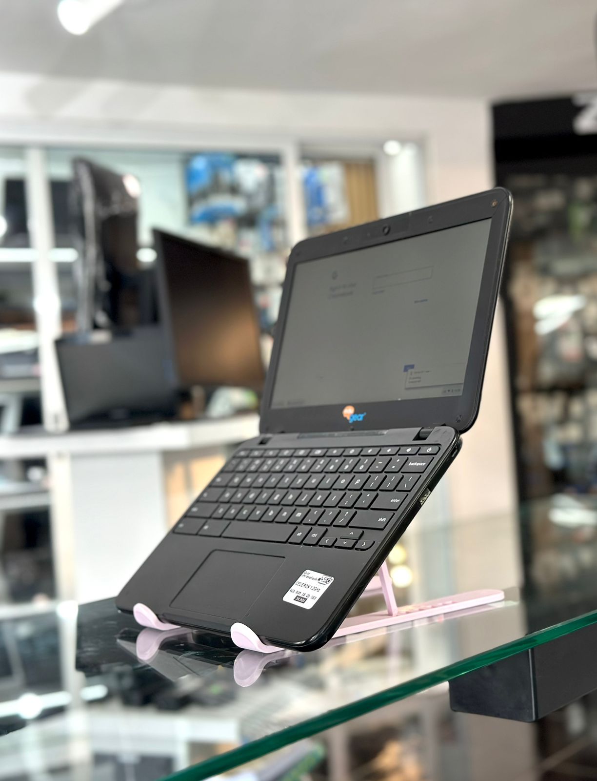 computadoras y laptops - Gear M4 4RAM - 16SSD CHROMEBOOK 2