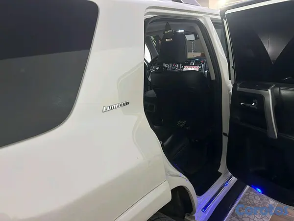 jeepetas y camionetas - Toyota 4runner limited 2015 4