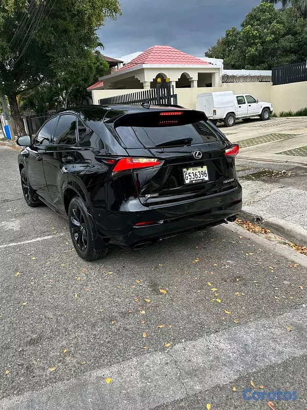 jeepetas y camionetas - lexus nx 200t 2017 3