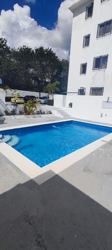 apartamentos - VENDO APARTAMENTO EN LA JACOBO MAJLUTA  0