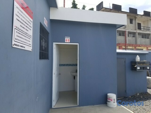 oficinas y locales comerciales - Se vende Parqueo Comercial detrás parada Metro Mamá Tingó 5