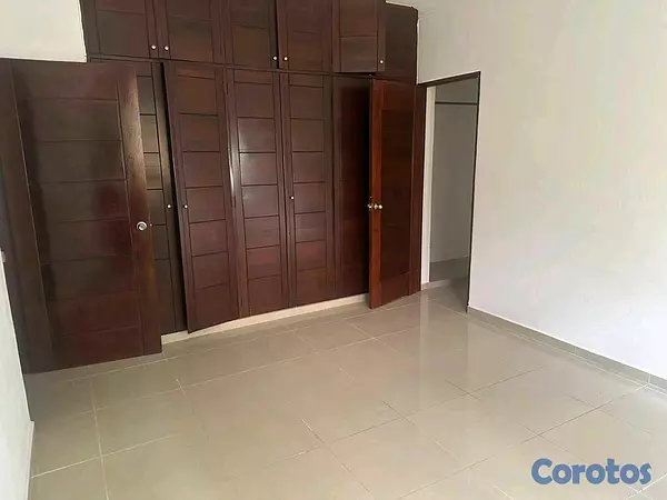 apartamentos - Apartamento con Patio En Venta en Mirador Norte  6