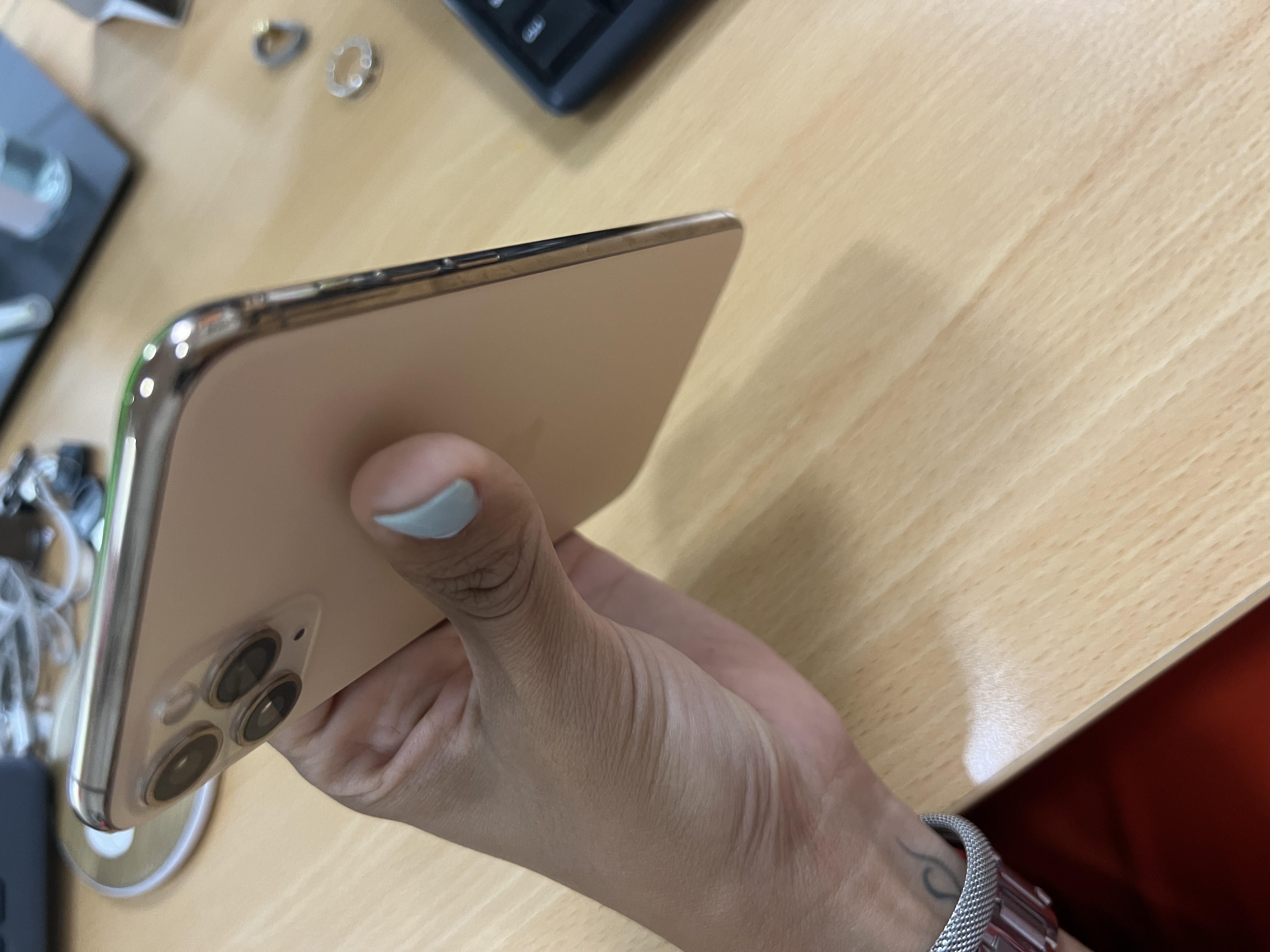 celulares y tabletas - IPhone 11 Pro Max Rose Gold 64G 3