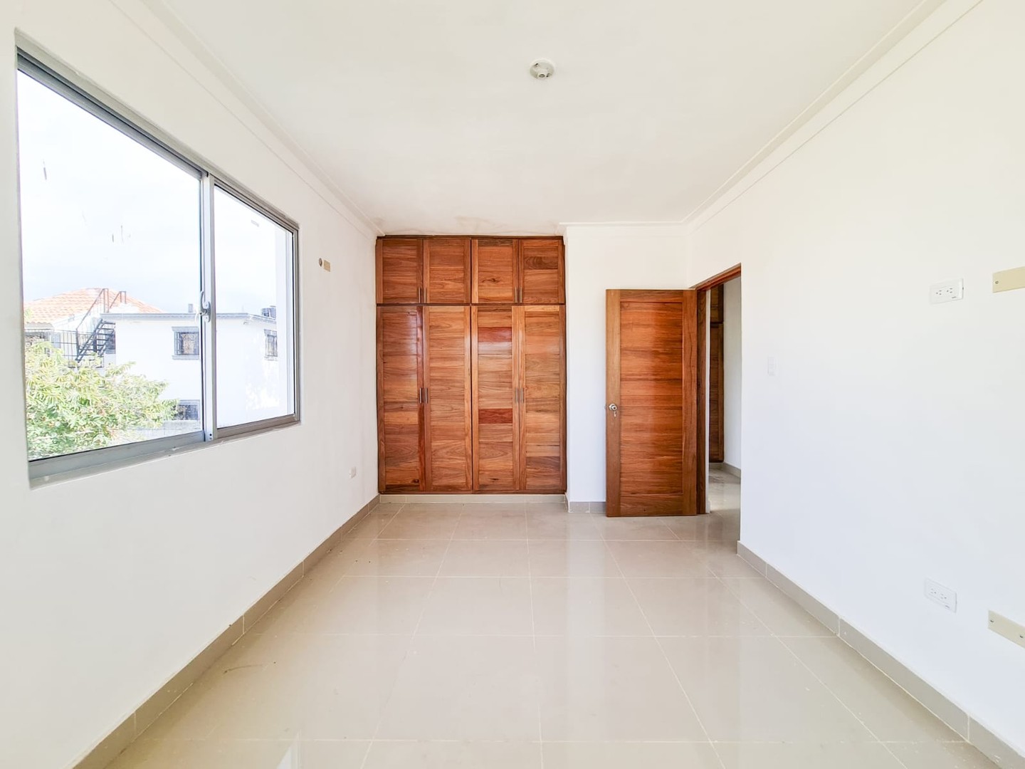 casas - Casas de dos niveles, Autopista San Isidro/Ecológica/B.R 8