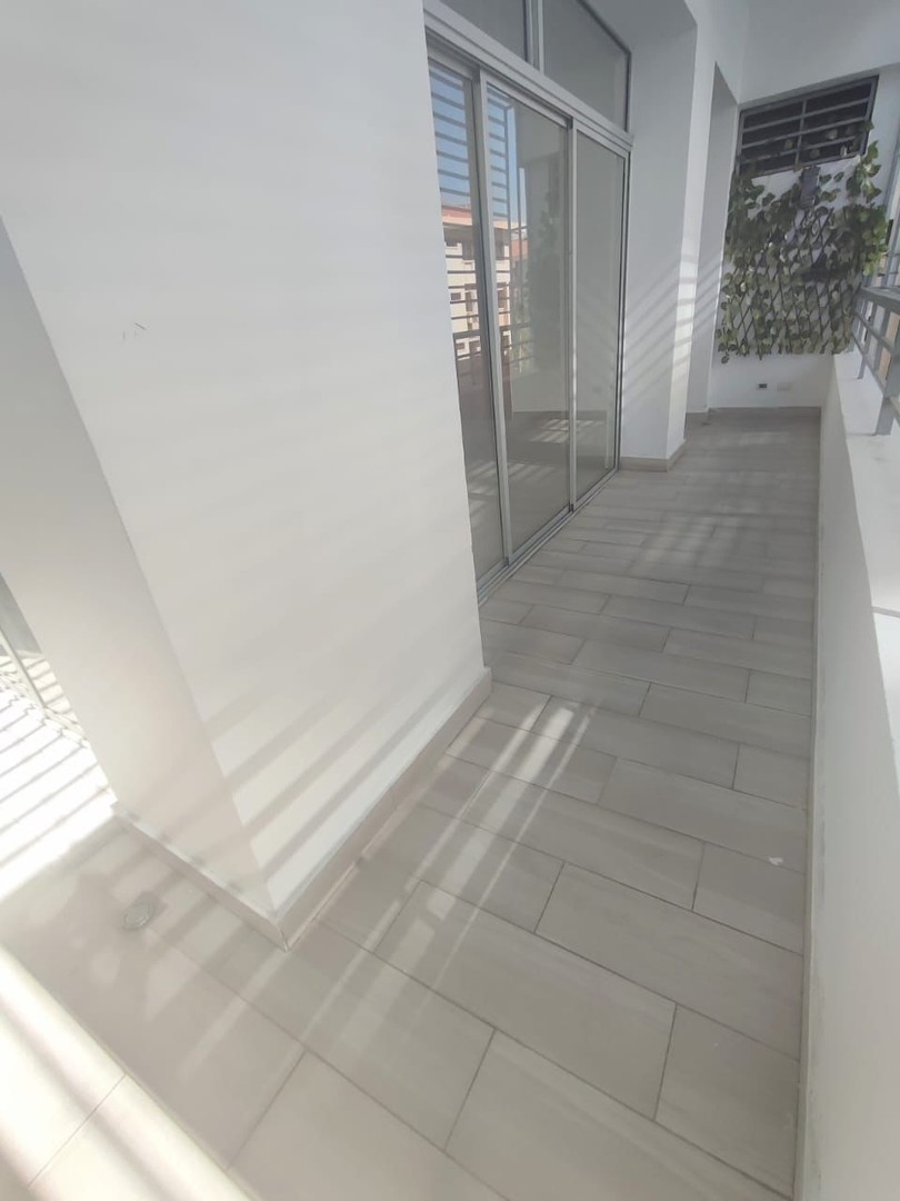 apartamentos - Apartamento en Venta
NACO
USD 285,000.00
Mantenimiento: RD$11,000.00
 2