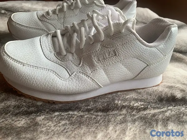 zapatos para mujer - Tenis Fila modelo Cress 8 de mujer 2