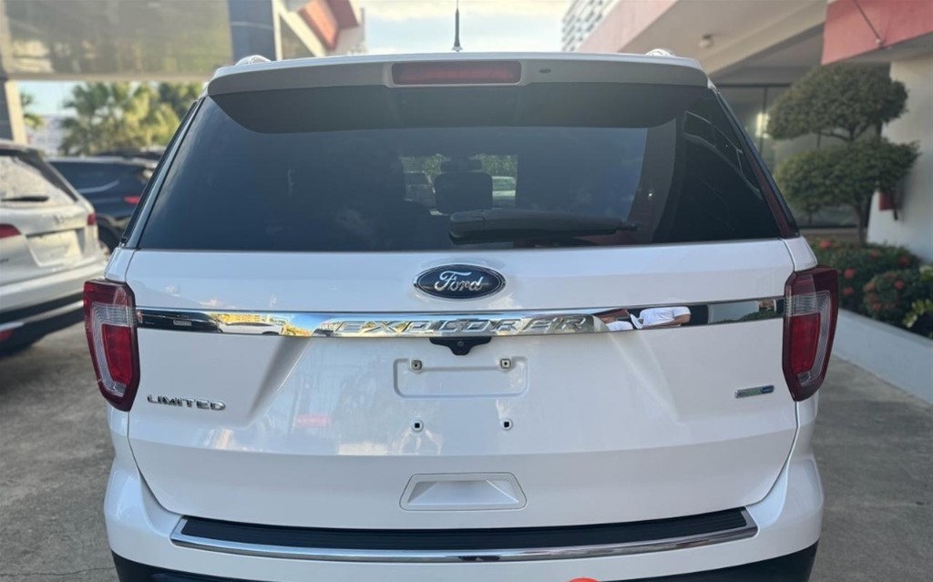 jeepetas y camionetas - 2018 Ford Explorer Limited Panorámica  4