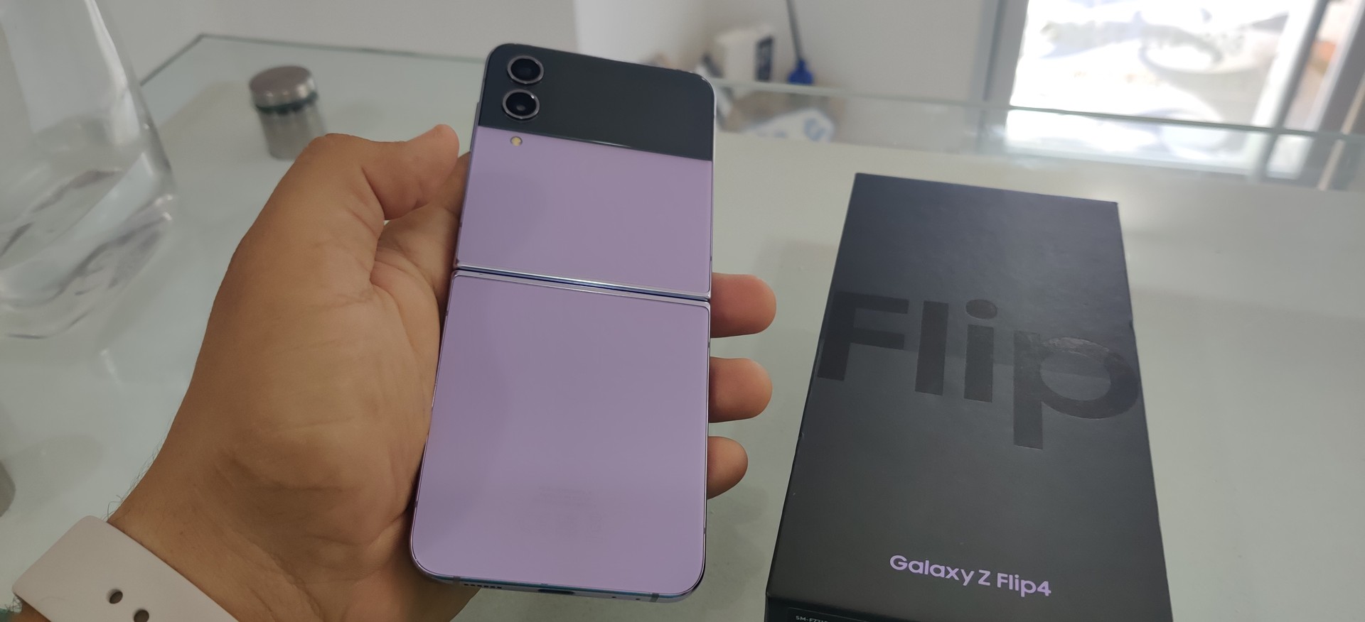 celulares y tabletas - Samsung Galaxy Z Flip 4 256GB Purple Morado en su caja completo