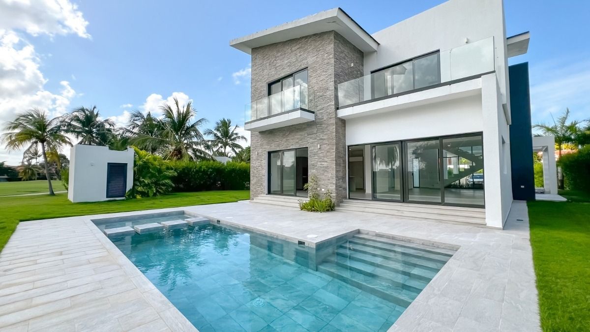 casas vacacionales y villas - Villa en Cocotal Punta Cana Nueva  0