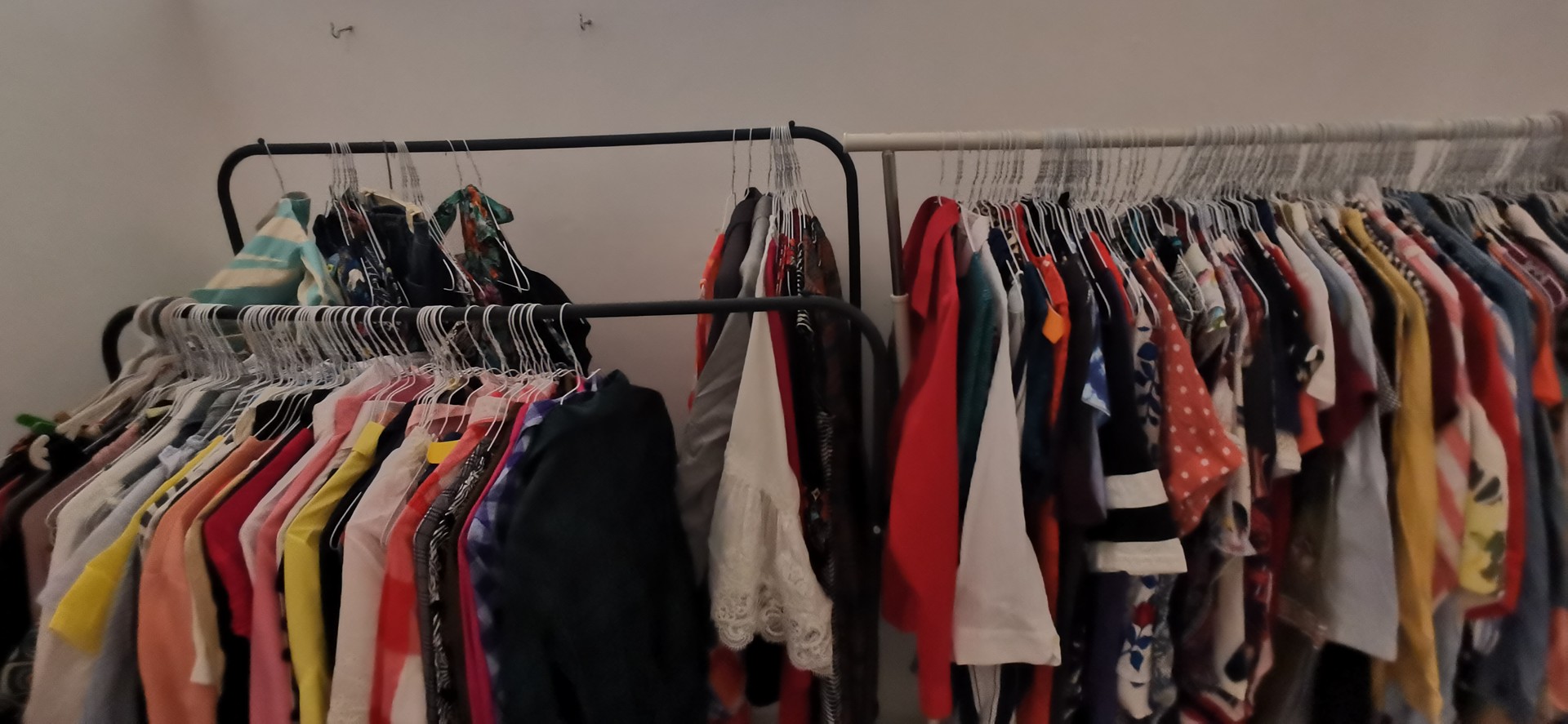 ropa para mujer - Vendo lote de ropa usada y nueva (Mujer y Hombre)