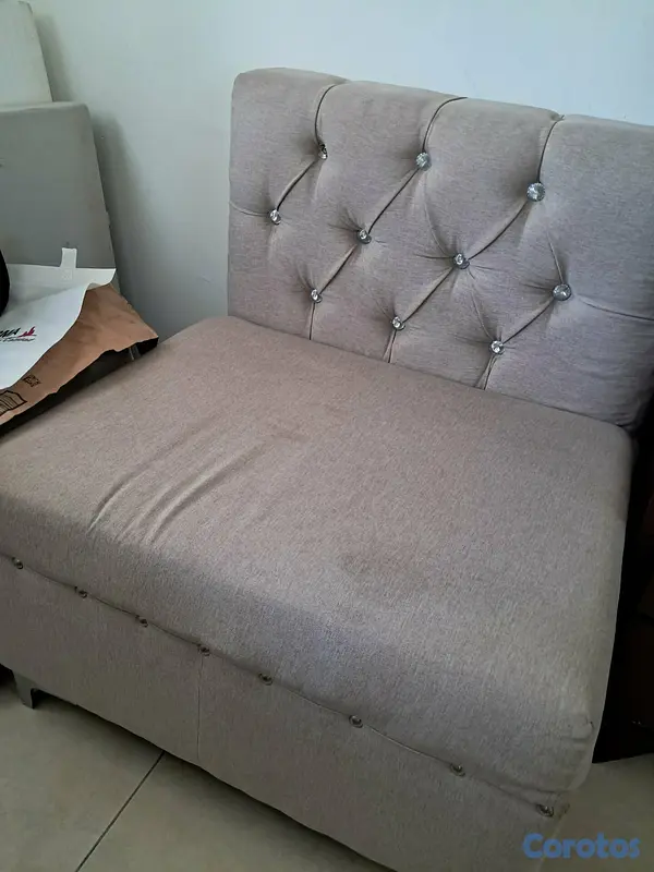decoración y accesorios - Vendo sofá y otoman $3900 2