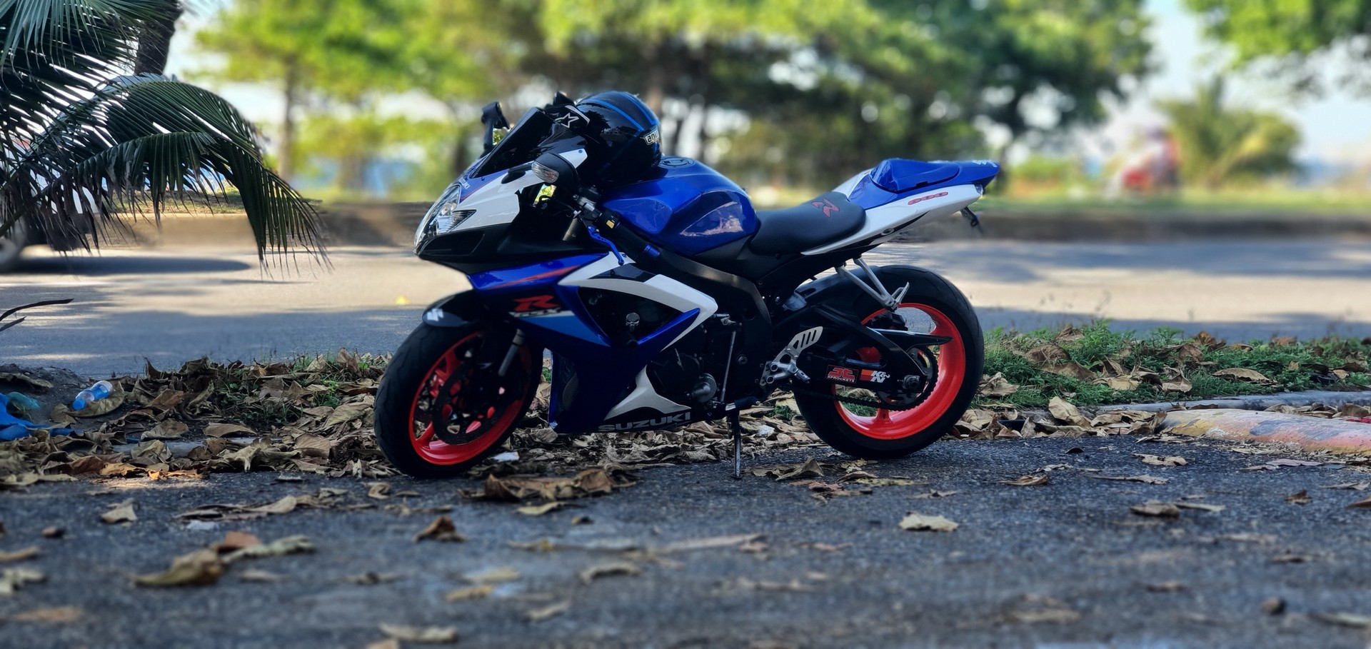 motores y pasolas - Suzuki GSXR 600 K7