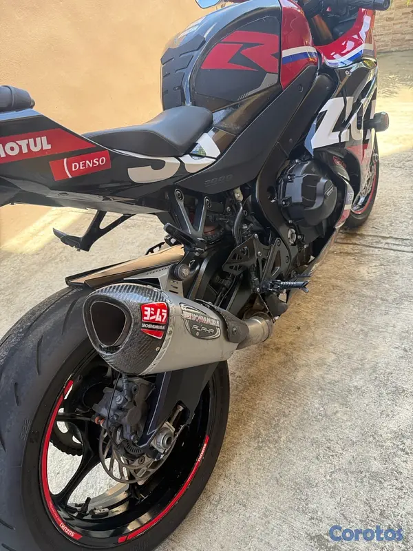motores y pasolas - Suzuki GSX RR 2021 1000 5