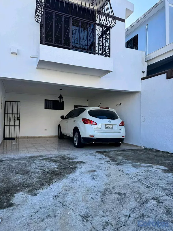 casas - Vendo Casa en Colinas del Seminario  3