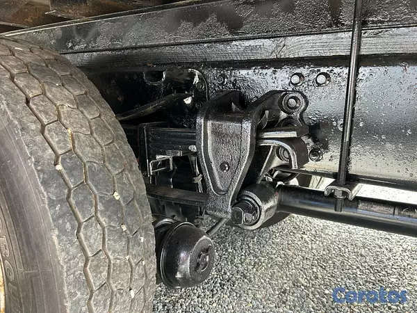 camiones y vehiculos pesados - HINO 338 2016 14
