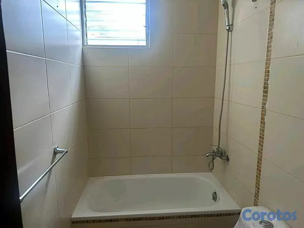apartamentos - Apartamento con Patio En Venta en Mirador Norte  7
