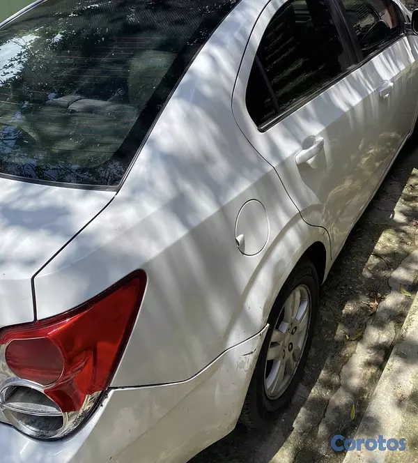 carros - Vendo Chevrolet Sony 2013 3