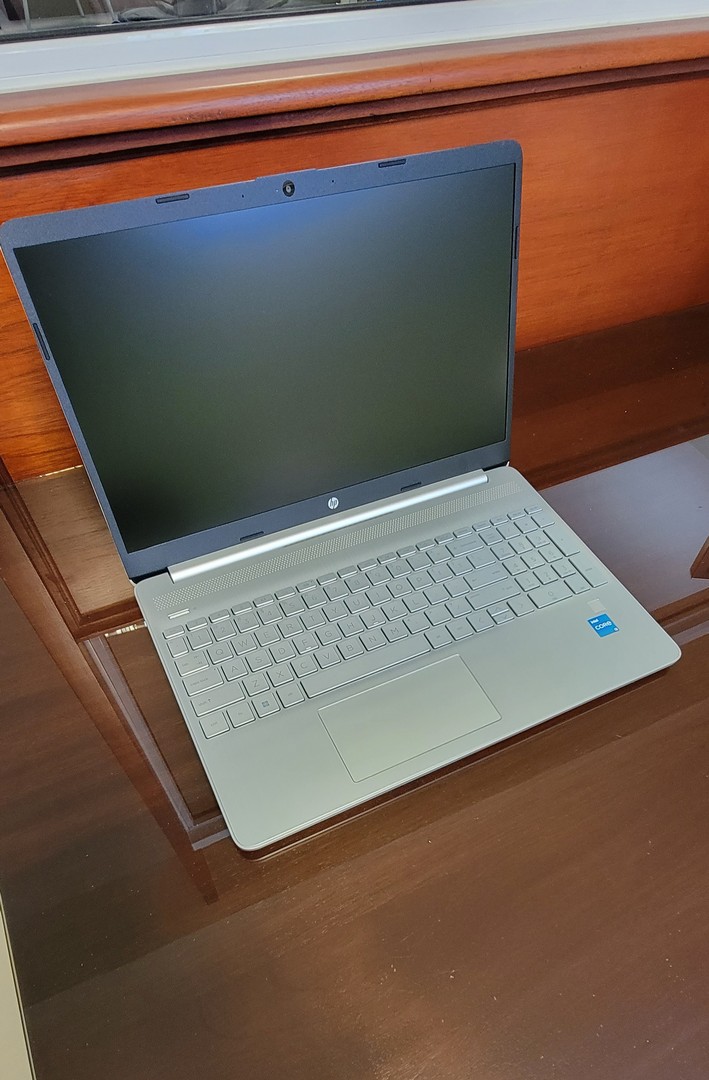 computadoras y laptops - Laptop HP Nueva con Garantía
