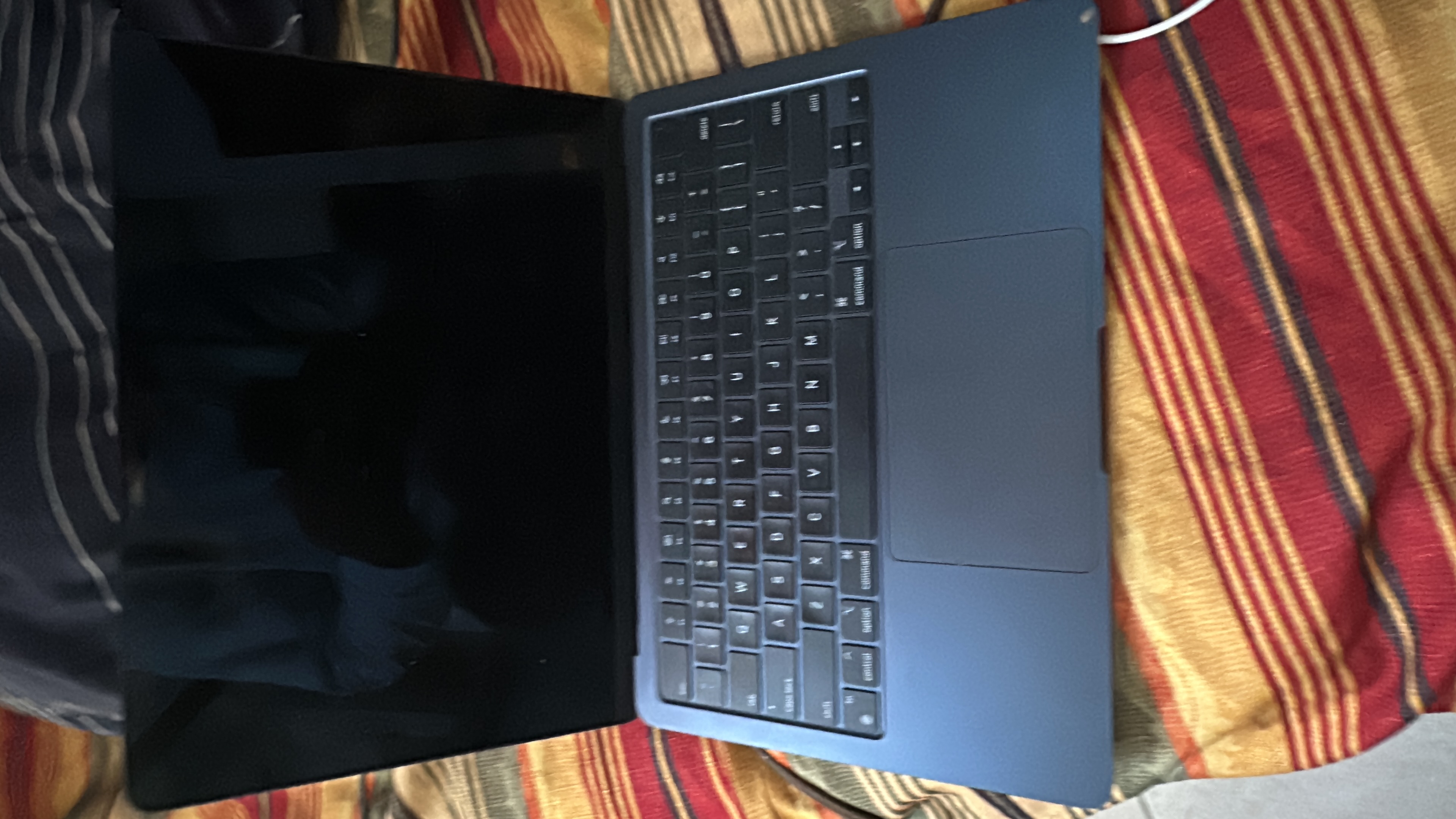 computadoras y laptops - MacBook air M3 4