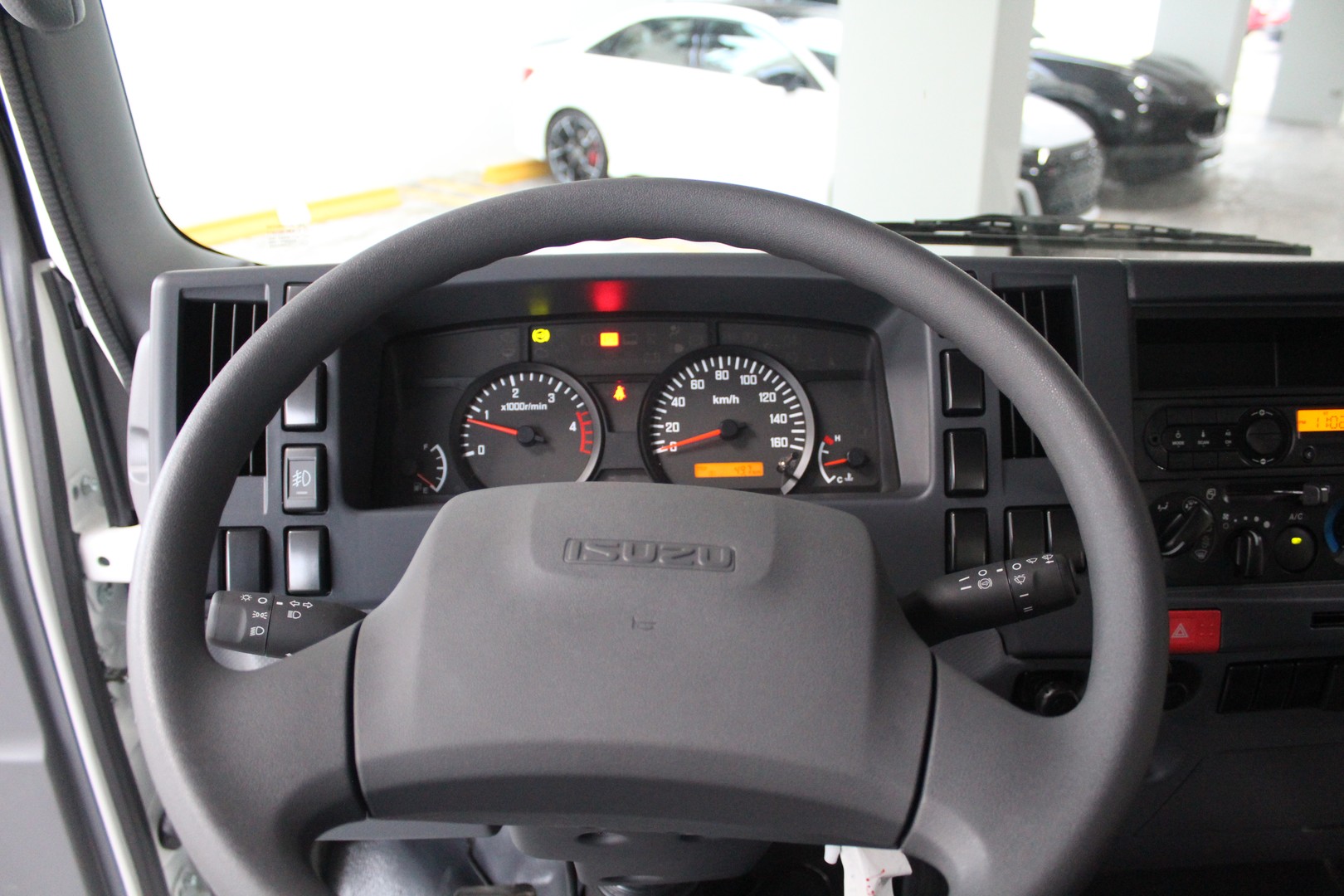 camiones y vehiculos pesados - Isuzu NPR 18 Pies 2024 7