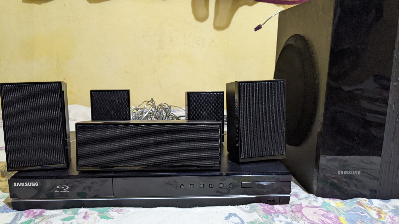 camaras y audio - Samsung Home Theater System Blu-ray 1