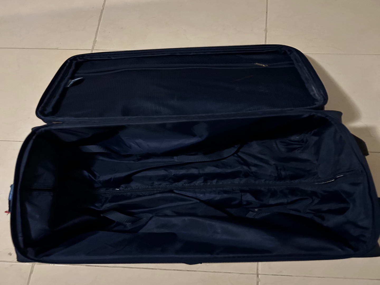 carteras y maletas - Vendo Maleta de 50lb
