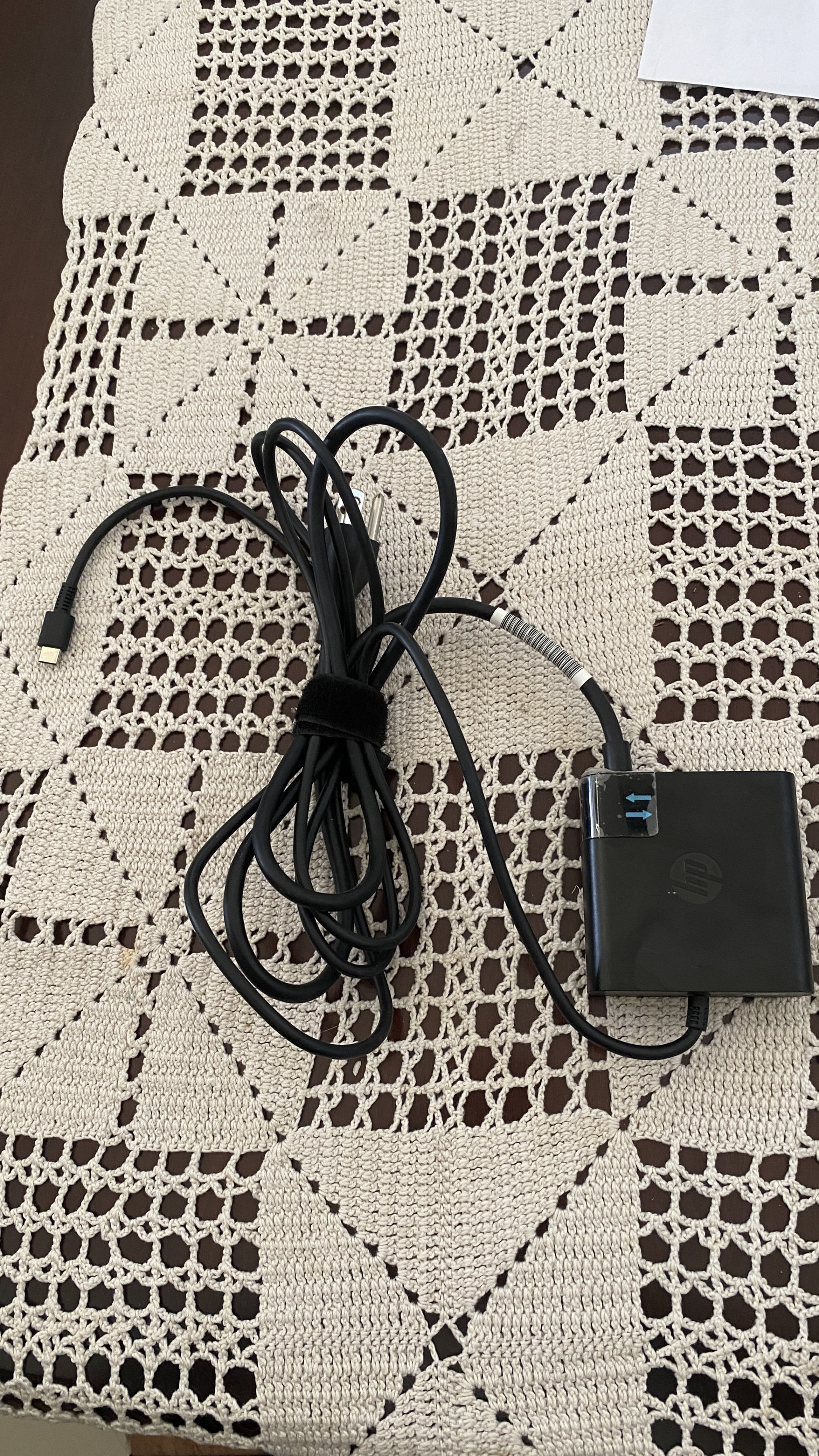 computadoras y laptops - cargador HP puerto C dé 65W 1