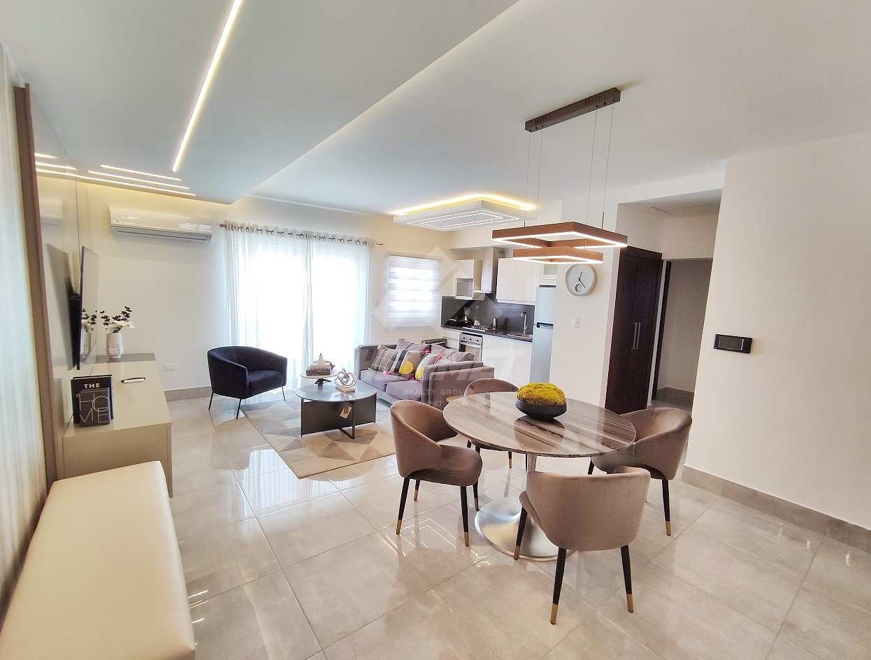 apartamentos - PISO ALTO AMUEBLADO CON PISCINA 2 HAB. LA ESMERALDA 4