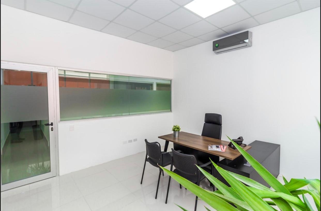oficinas y locales comerciales - Local corporativo céntrico  4