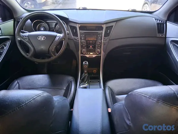 carros - hiunday y20 2015 6