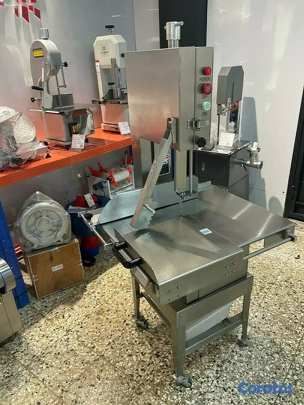 equipos profesionales - Sierra sinfin cortadora de carne hueso industrial 2
