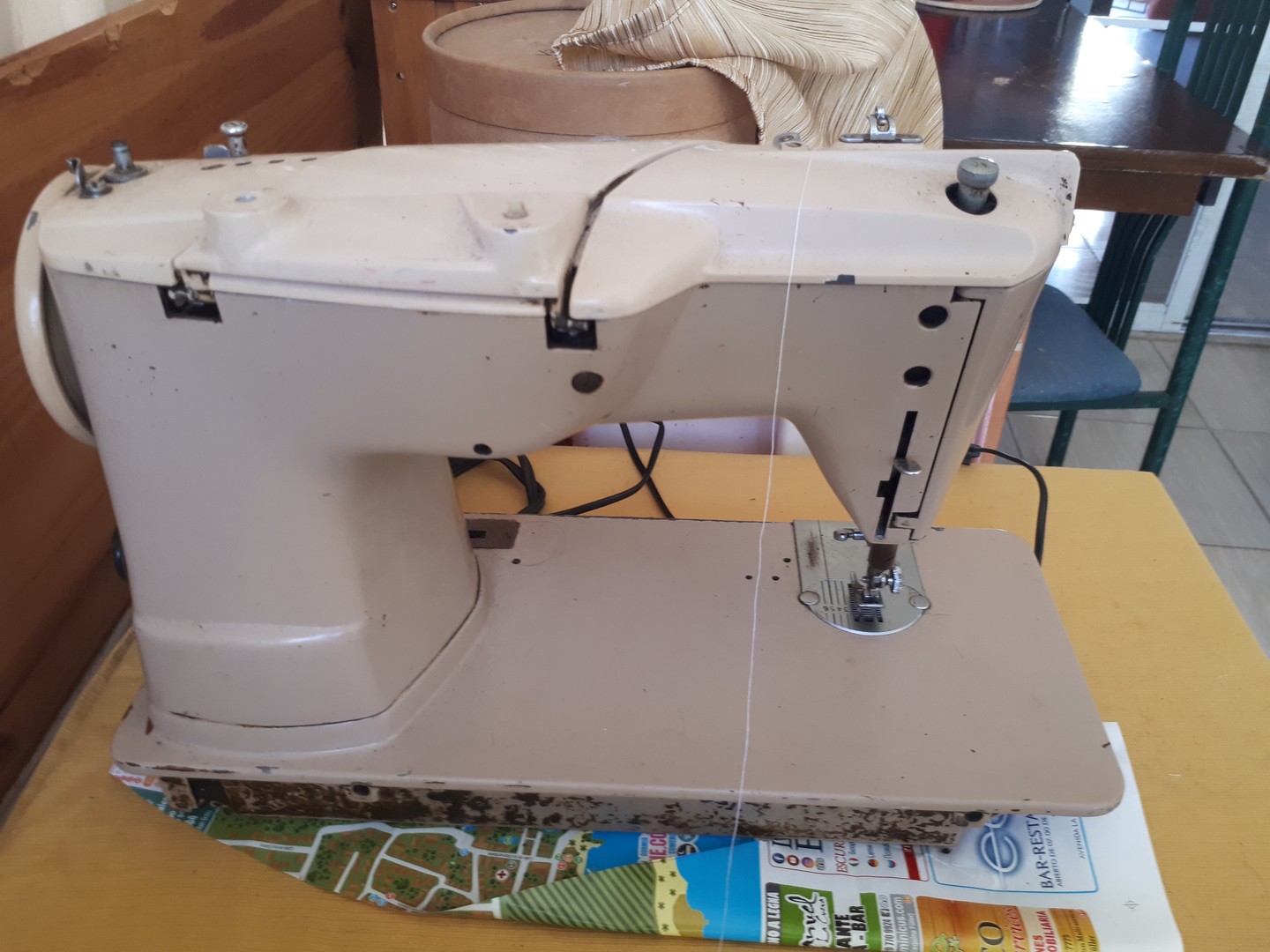 electrodomesticos - Vendo 2 máquinas de coser
