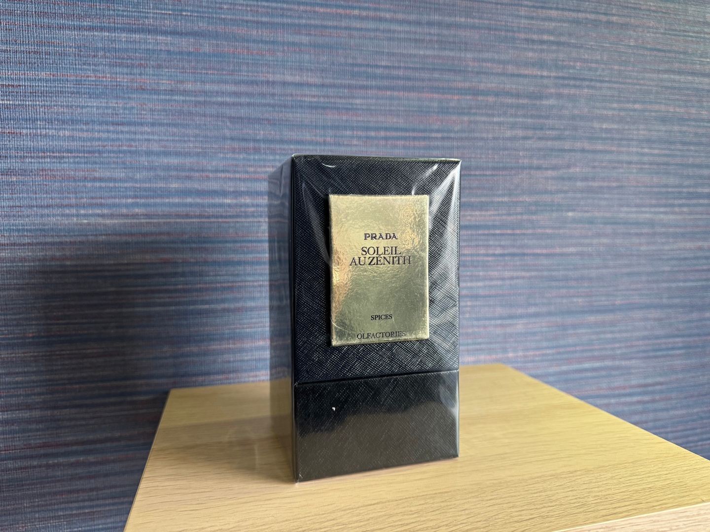joyas, relojes y accesorios - Perfume Prada Olfactories Soleil Au Zenith 100ML,Nuevo, Original RD$ 13,500 NEG 0