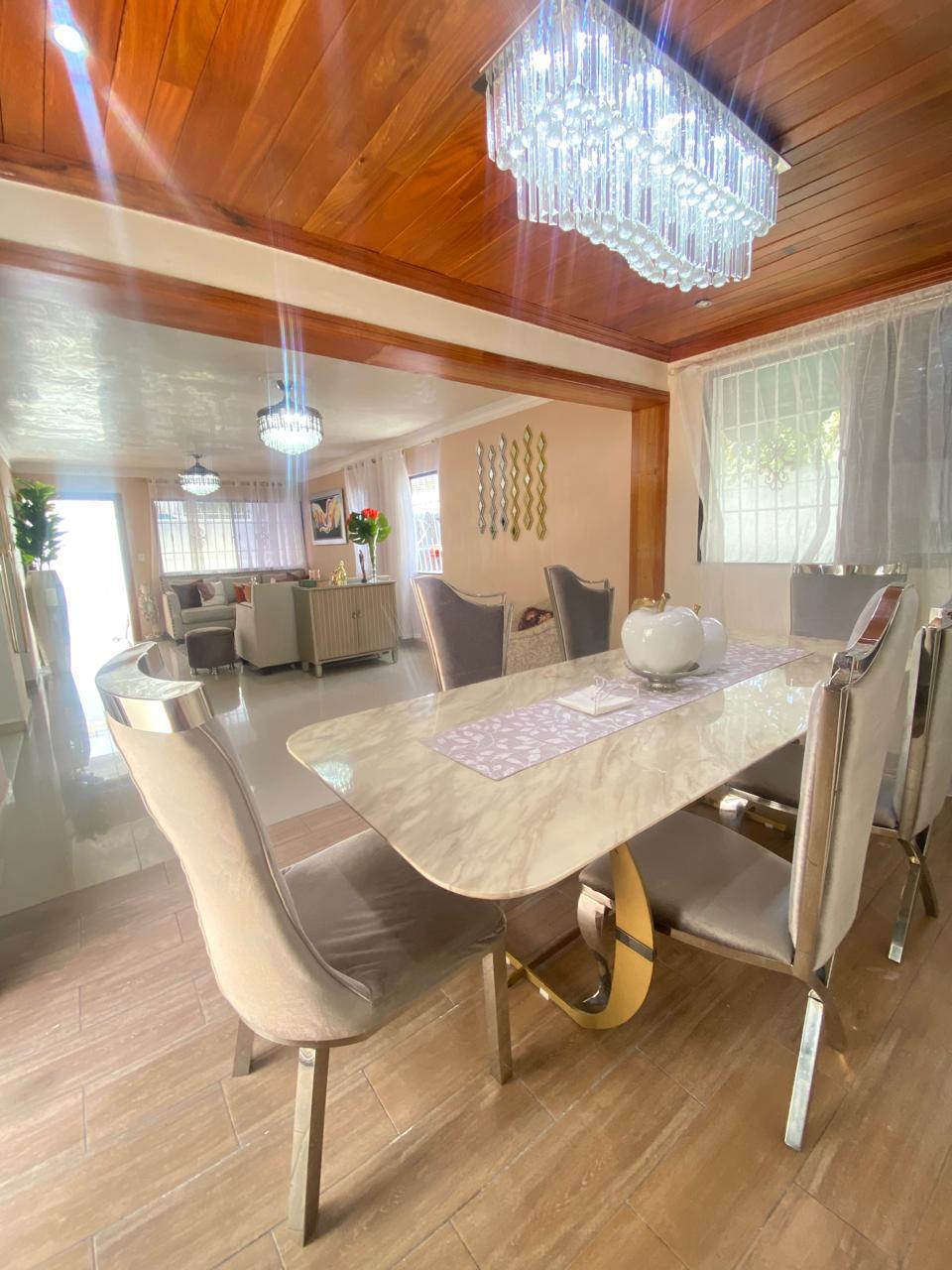 casas - OPORTUNIDAD!!   Hermosa Casa 9