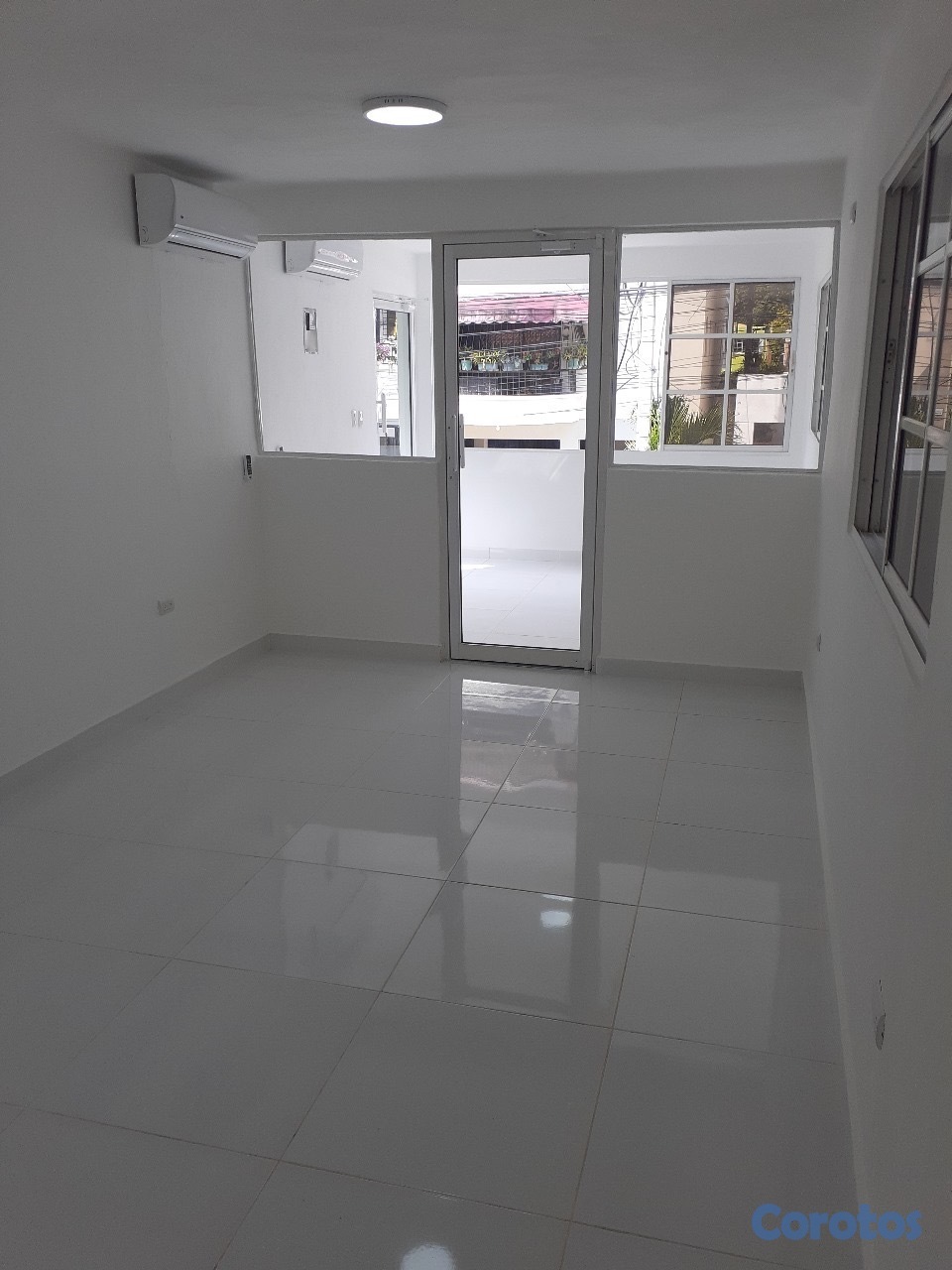 oficinas y locales comerciales - LOCAL 2