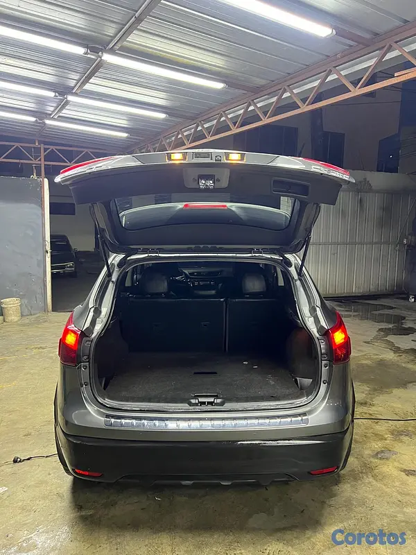 carros - Nissan Rogue SV Sport 2017 5