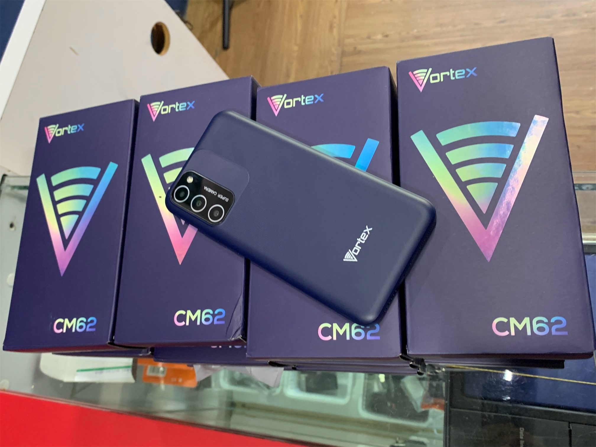 celulares y tabletas - VORTEX CM62 1