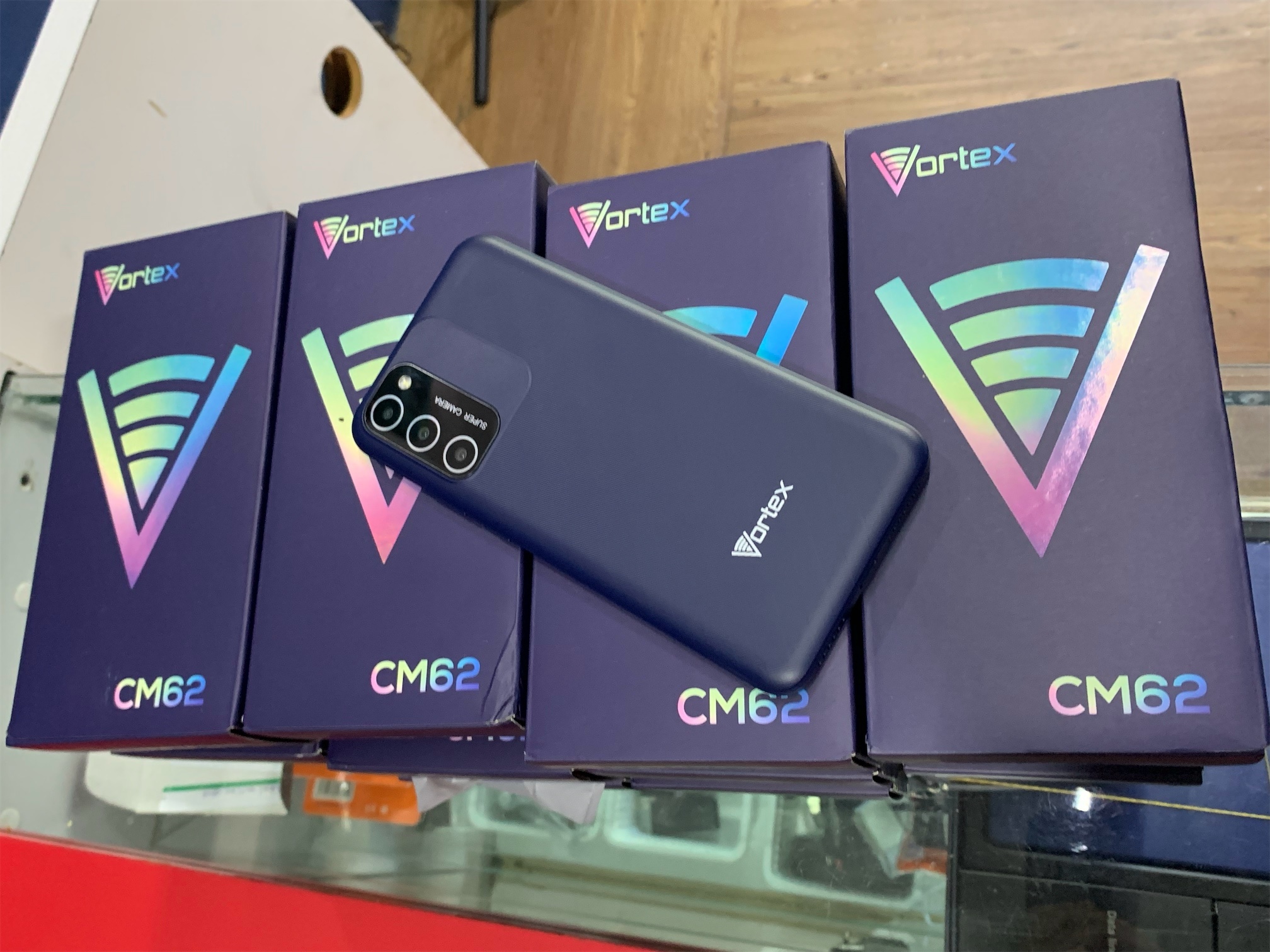 celulares y tabletas - VORTEX CM62 2