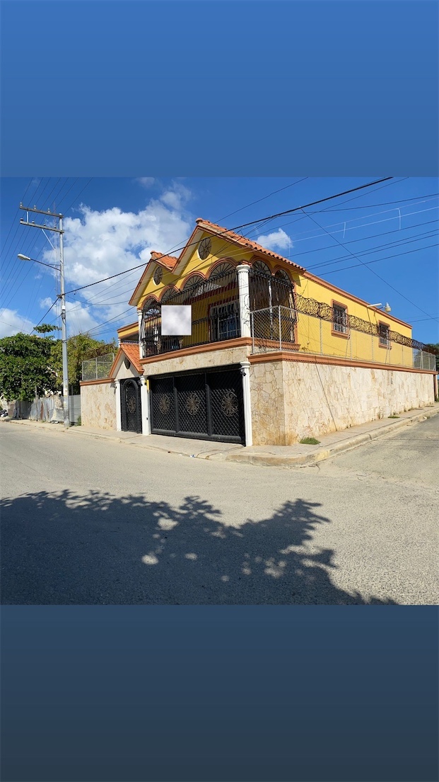casas - casa en Las Américas Km 13 y medio residencial la moneda Santo Domingo 7