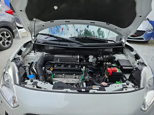 carros - SUZUKI SWIFT  9