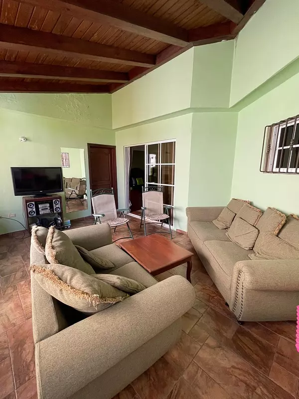 apartamentos - Vendo Pent-house de 2 niveles en Los Cacicazgos    6